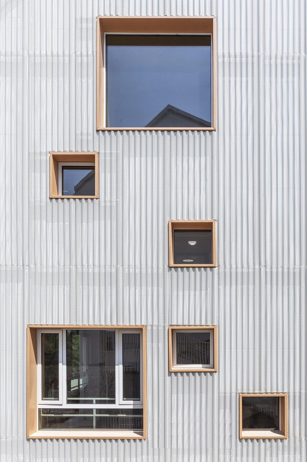 上海市蓝湾幼儿园 / 华东建筑设计研究院 丁顺团队