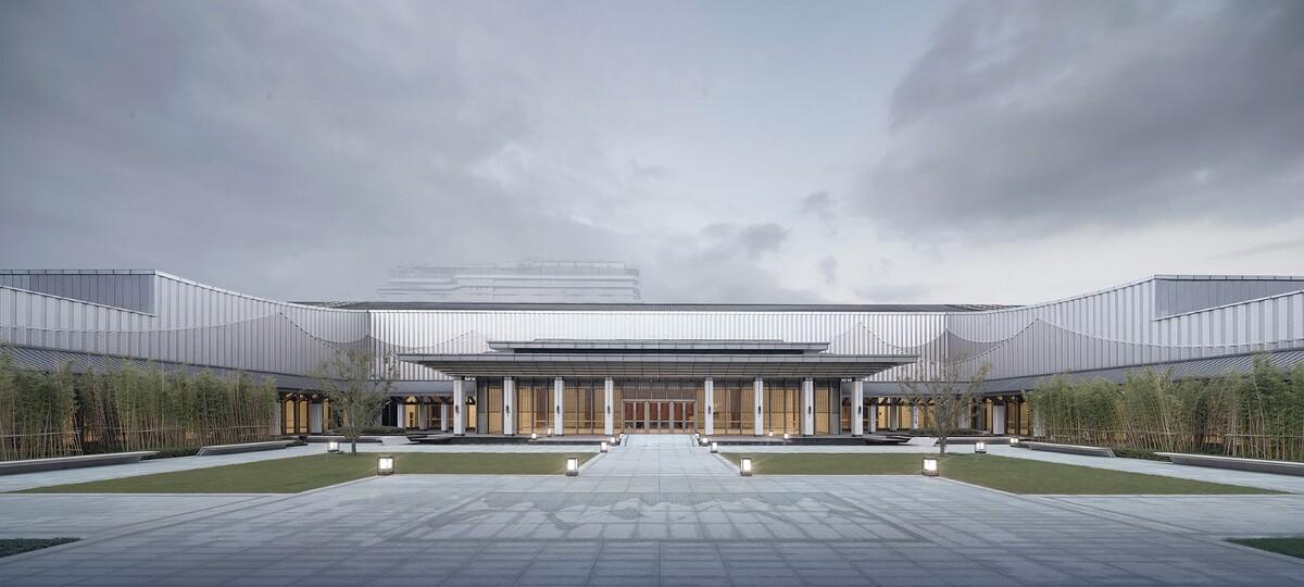 长沙国际会议中心：水云潇湘 翰墨中华 / 华南理工大学建筑设计研究院有限公司