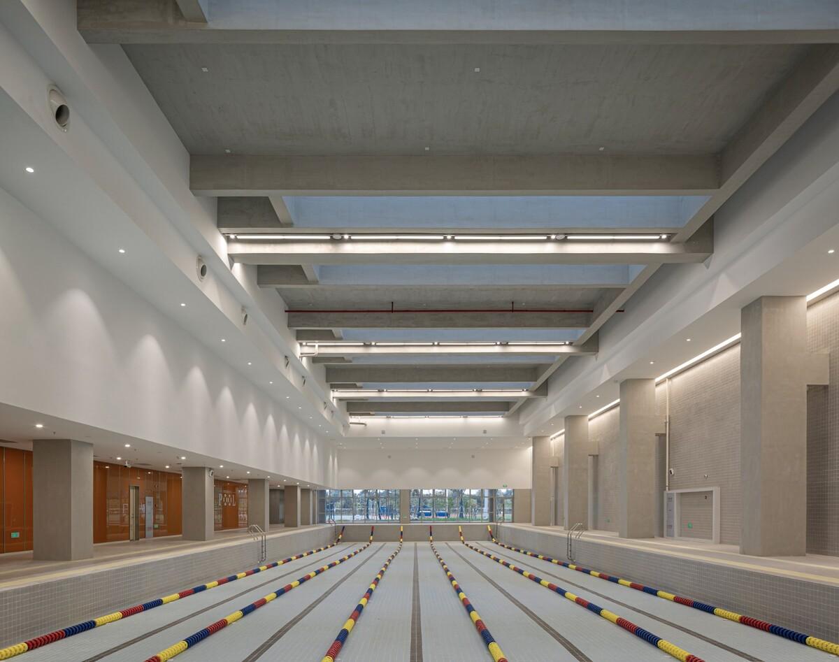 苏州大学高邮实验学校 / 九城都市建筑