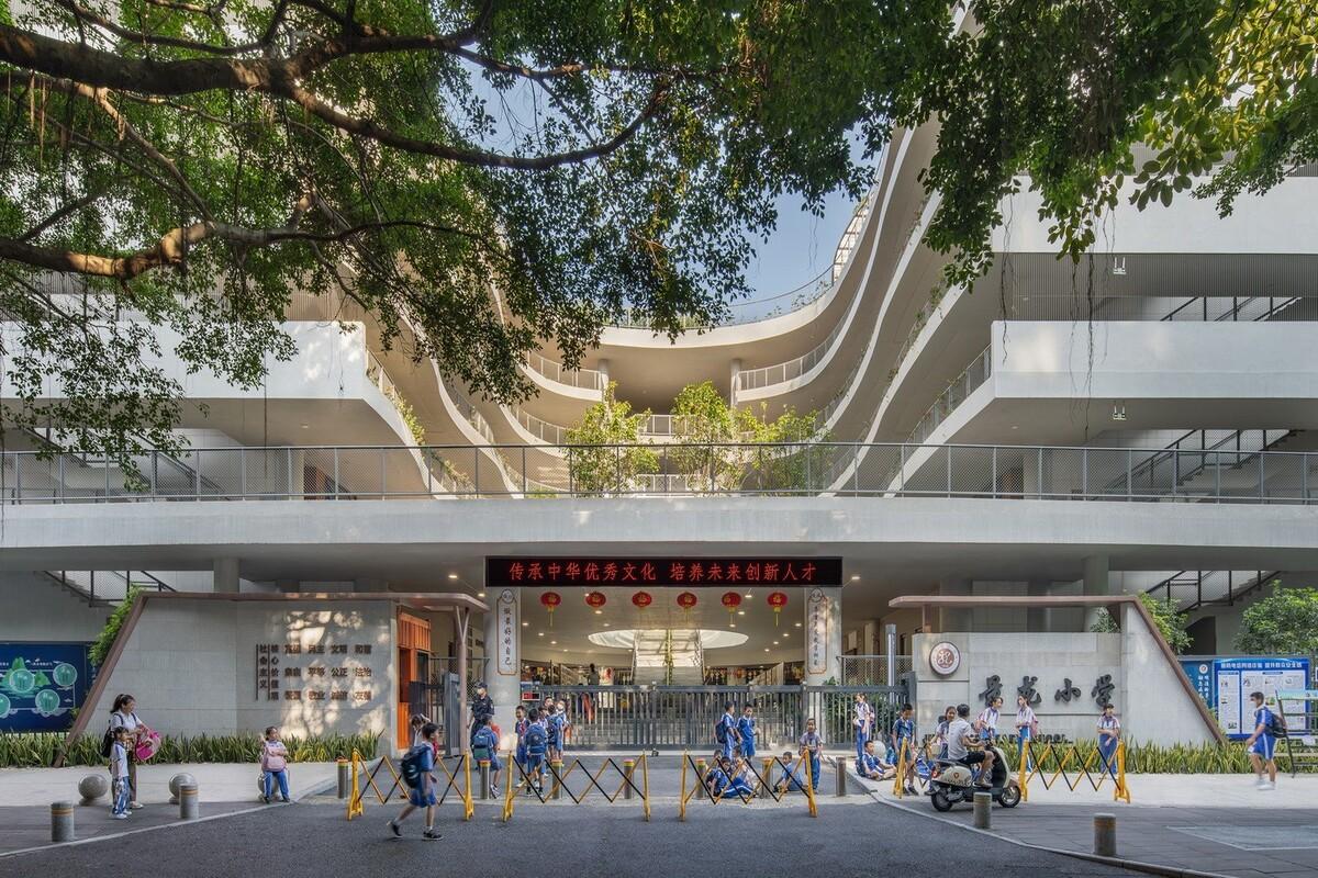 景龙小学 / 非常建筑