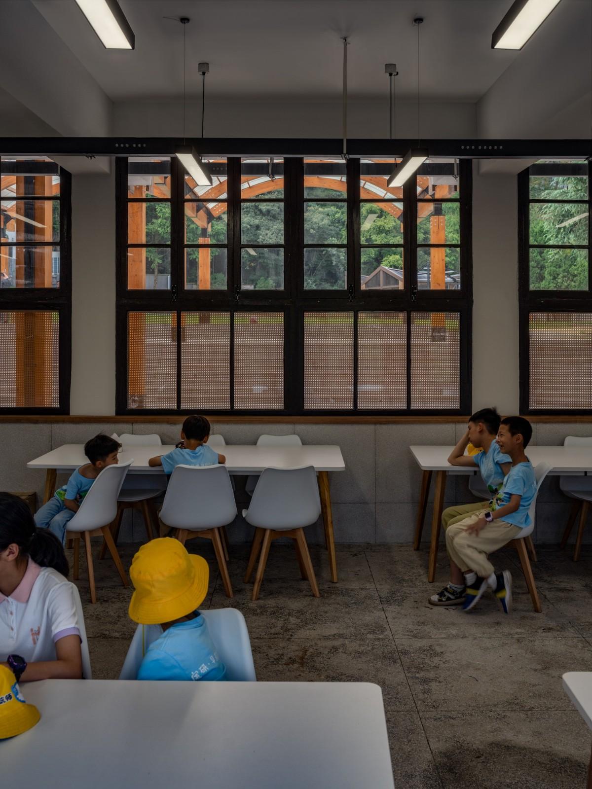绍兴孙岙小学改造 / 造作建筑