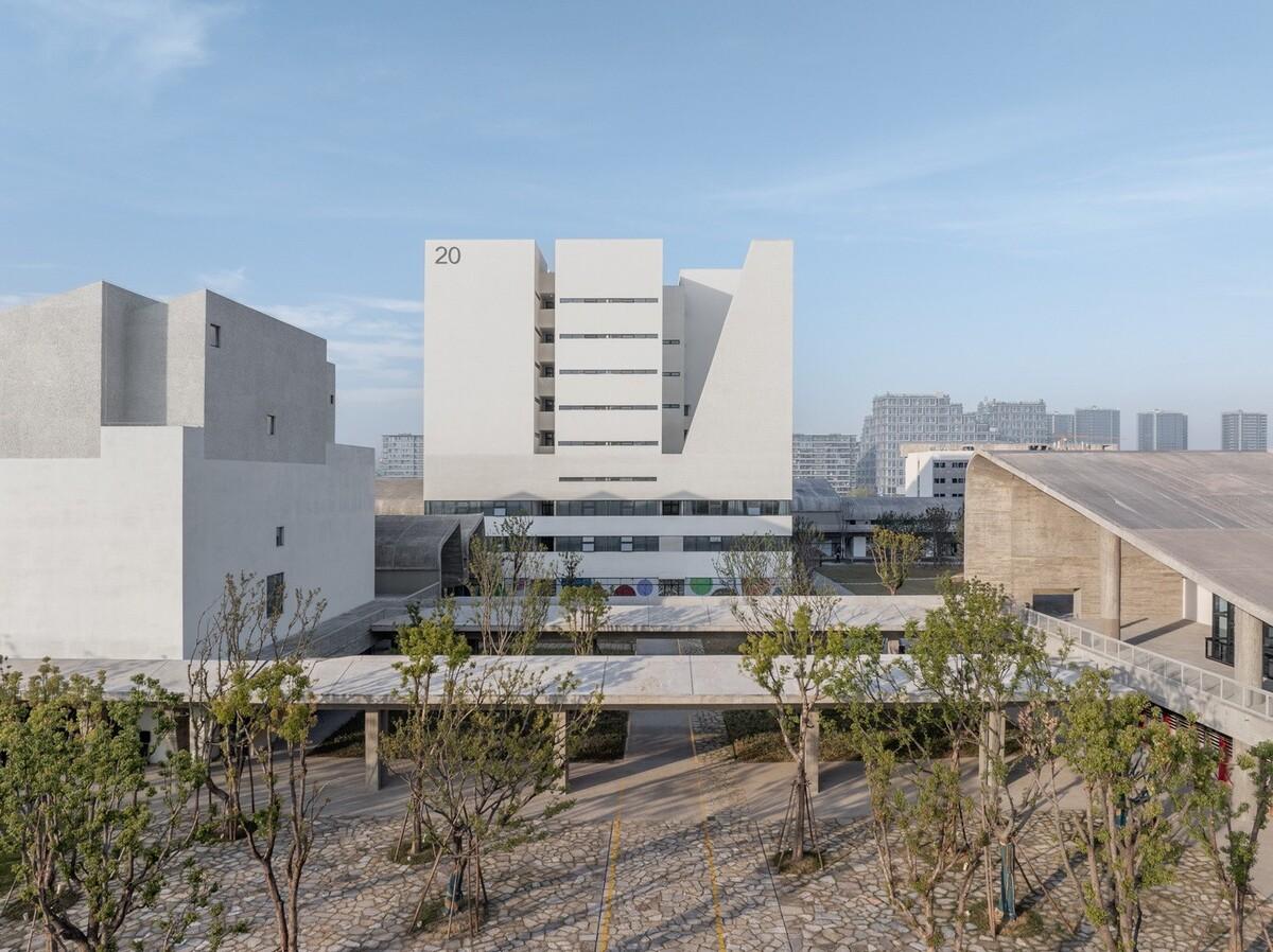 中国美术学院良渚校区一期全场落成 /  非常建筑