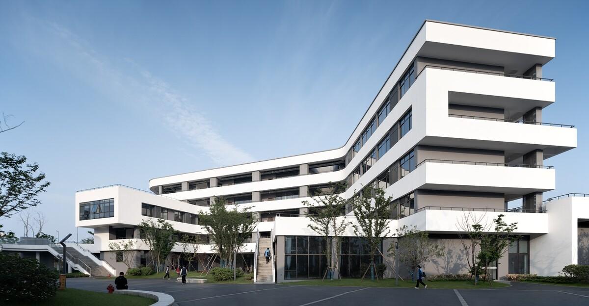 绍兴艺术学校改扩建工程 / 浙江大学建筑设计研究院