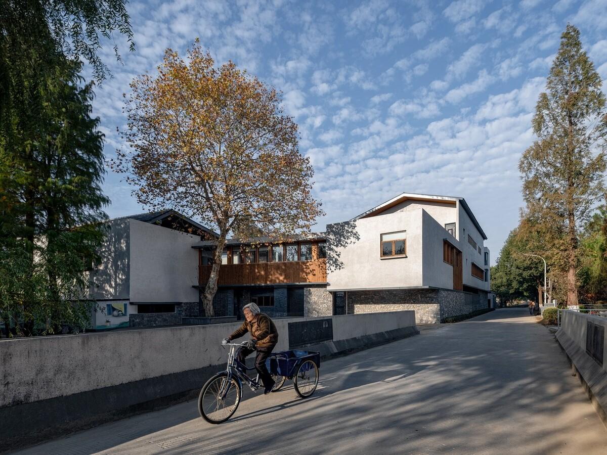 龙南村党群中心 / 森上建筑