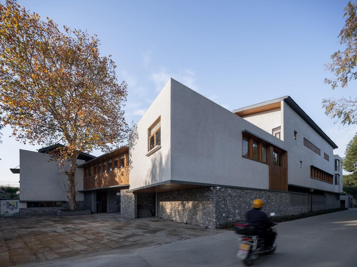龙南村党群中心 / 森上建筑