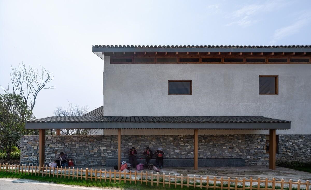 龙南村伯鸿书屋 / 森上建筑