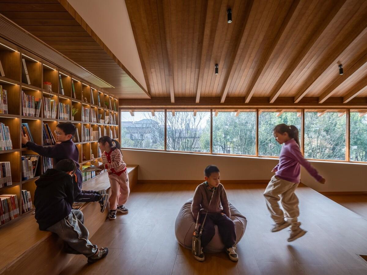 龙南村伯鸿书屋 / 森上建筑