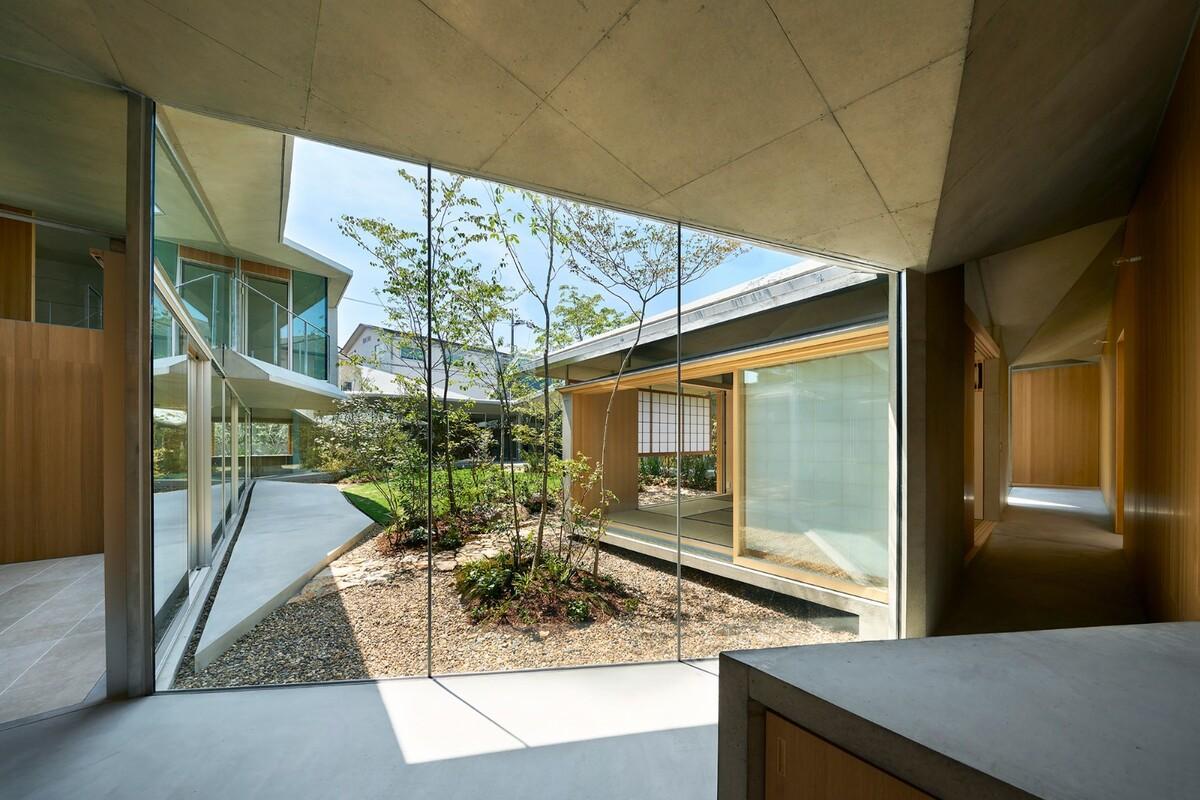 Maitamon 住宅 / Tomohiro Hata Architect and Associates