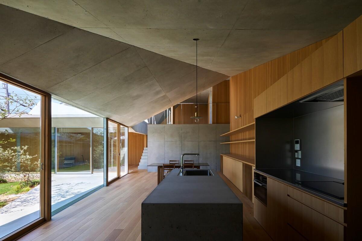Maitamon 住宅 / Tomohiro Hata Architect and Associates