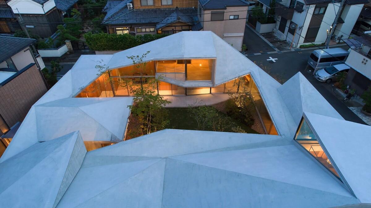 Maitamon 住宅 / Tomohiro Hata Architect and Associates