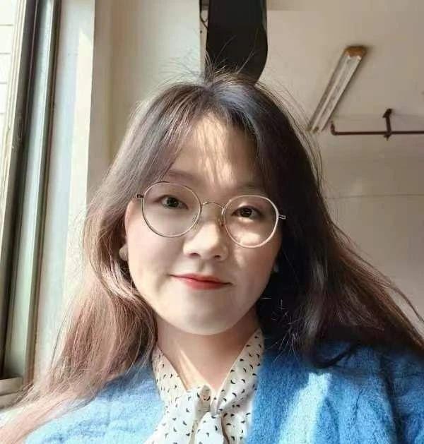 看看中南大学大三学妹做的 图书馆设计