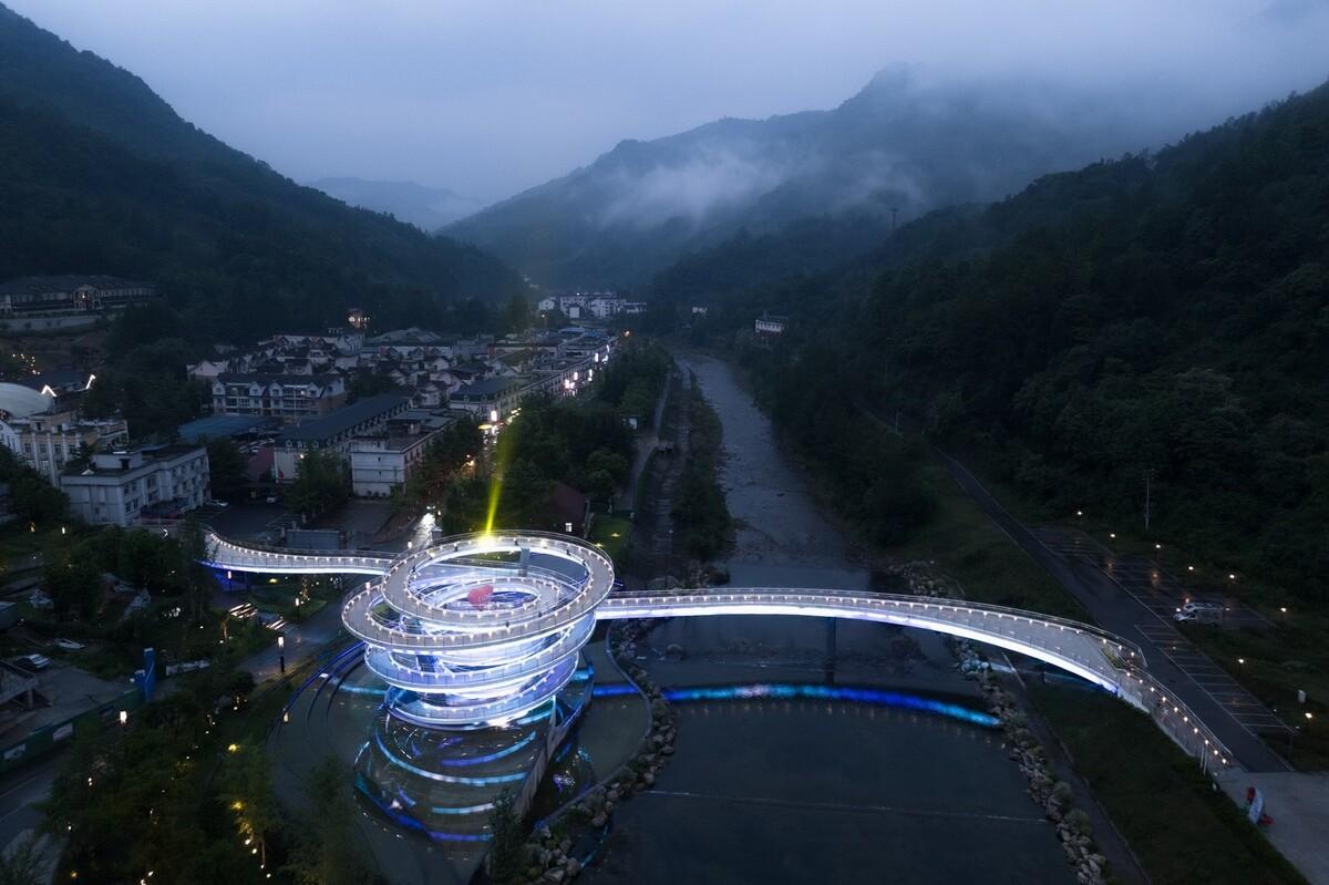 音缘桥 / 成都中筑华恺建筑设计