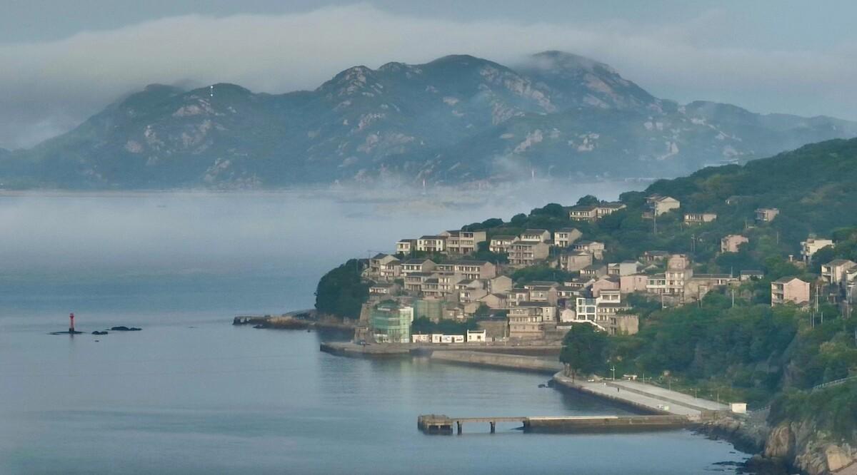 孤岛浮舟：舟山柴山岛托老所 / 孟凡浩-line+建筑事务所