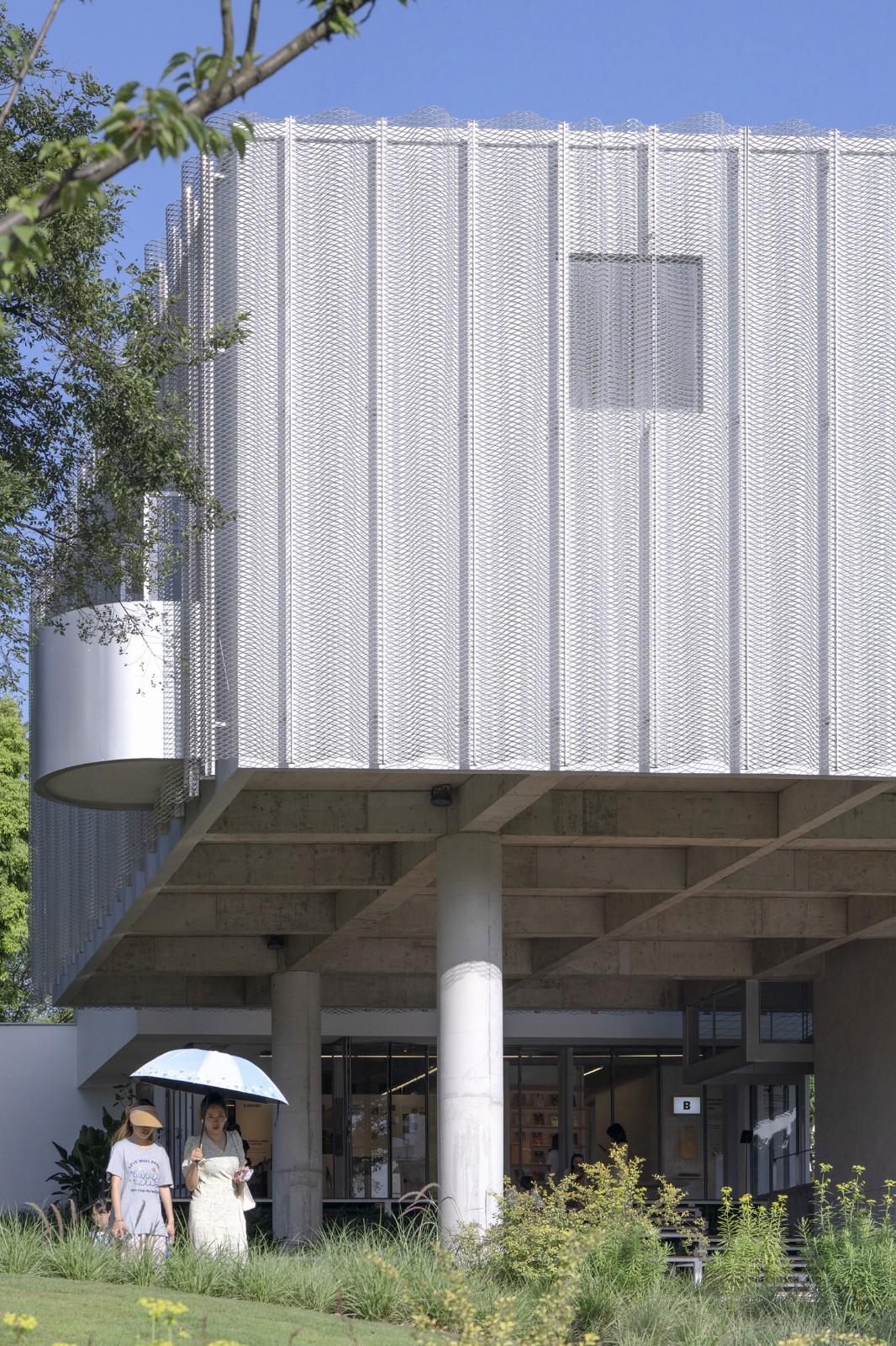 麓湖CPI岛 / 几里建筑
