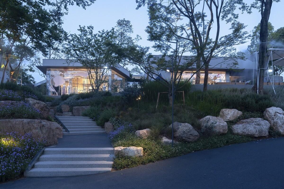 麓湖CPI岛 / 几里建筑