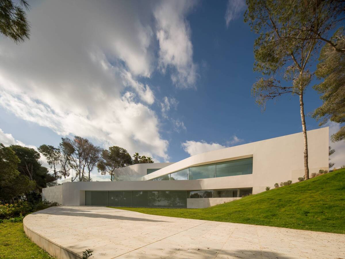 Sabater 别墅 / Fran Silvestre Arquitectos
