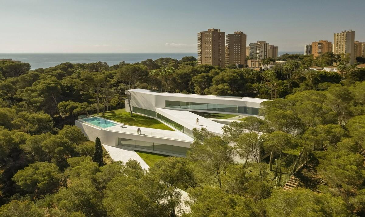 Sabater 别墅 / Fran Silvestre Arquitectos