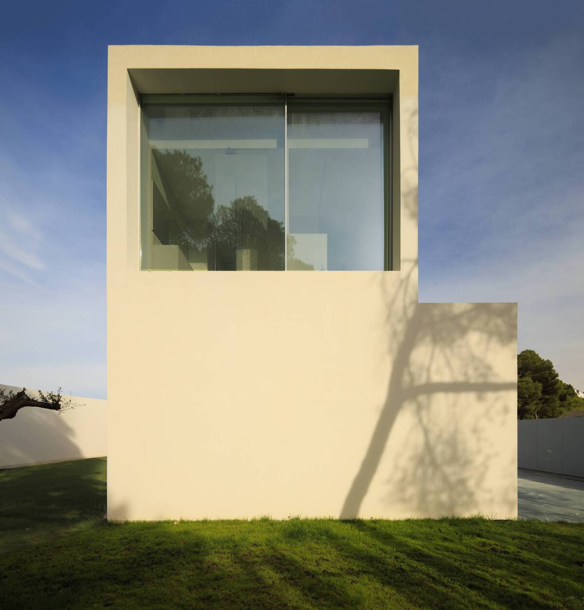 Sabater 别墅 / Fran Silvestre Arquitectos