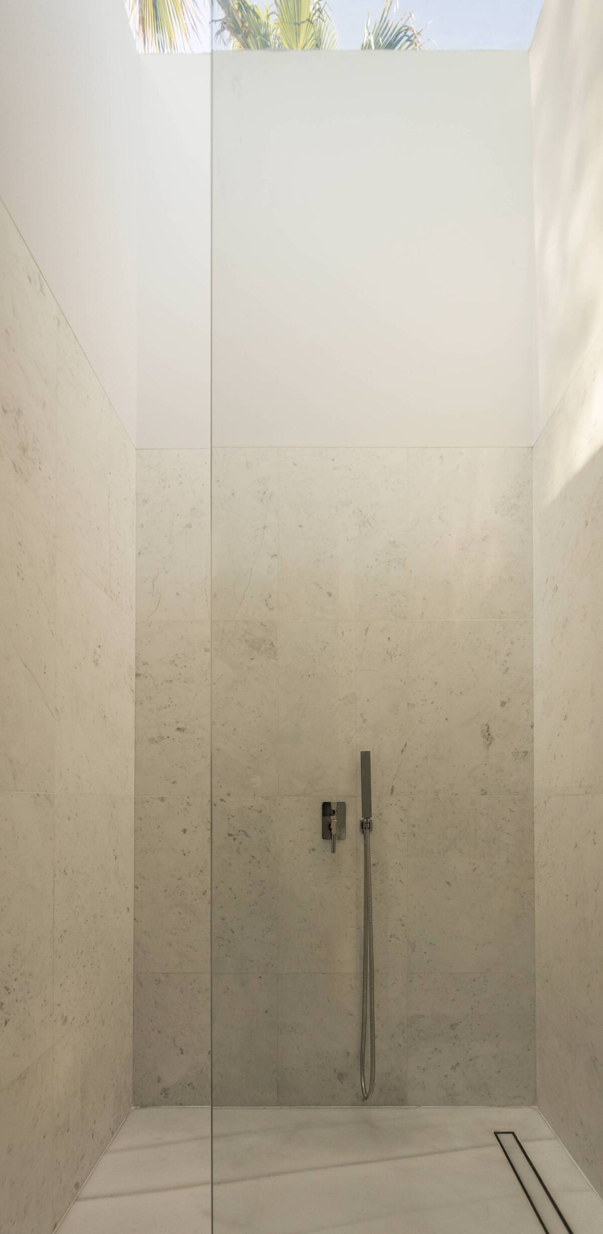 Sabater 别墅 / Fran Silvestre Arquitectos