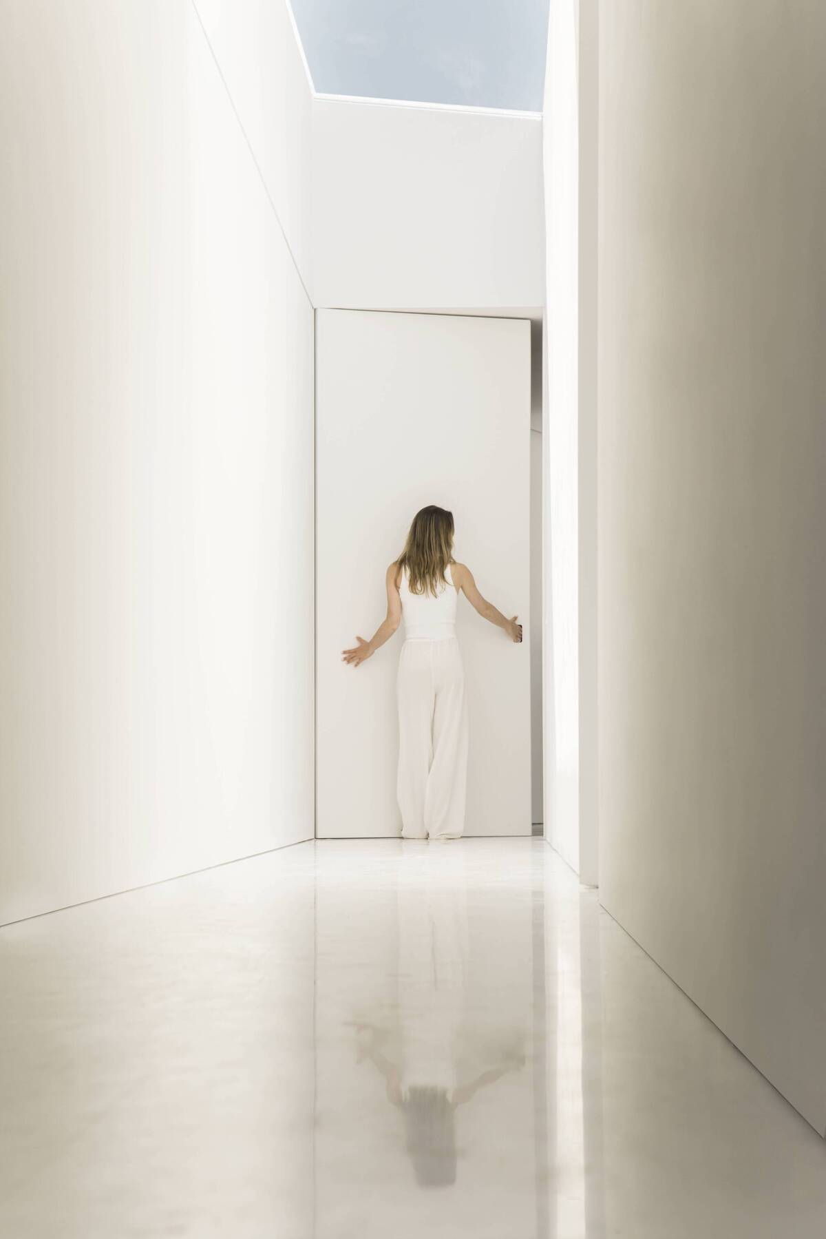 Sabater 别墅 / Fran Silvestre Arquitectos