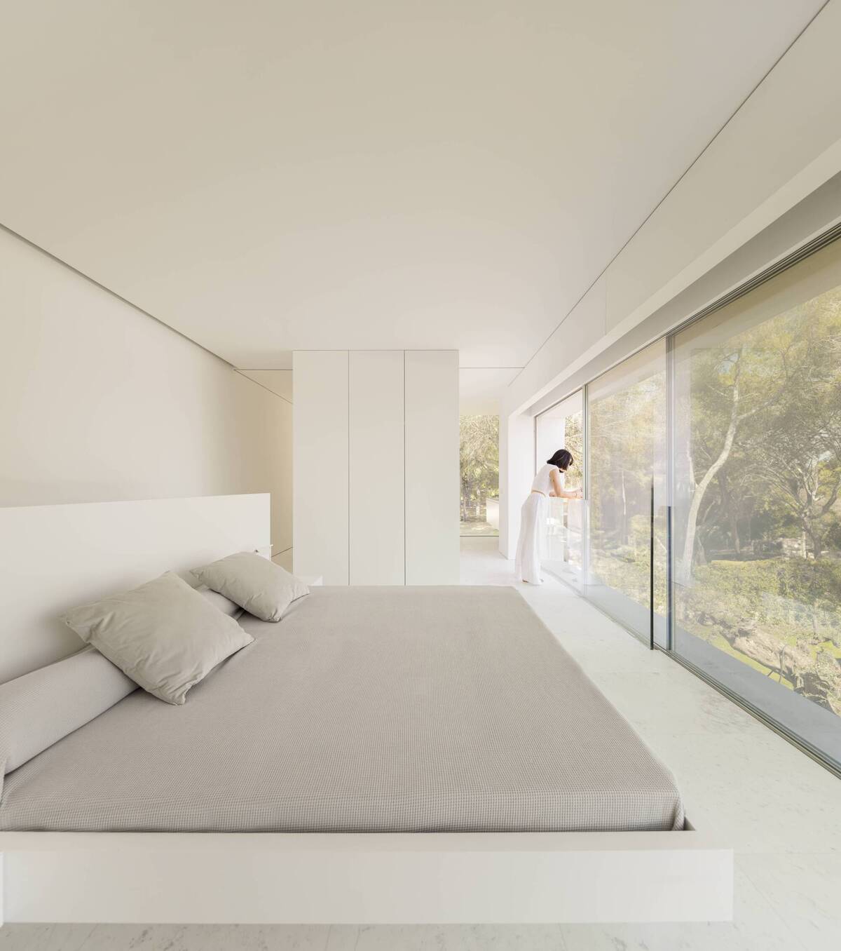 Sabater 别墅 / Fran Silvestre Arquitectos
