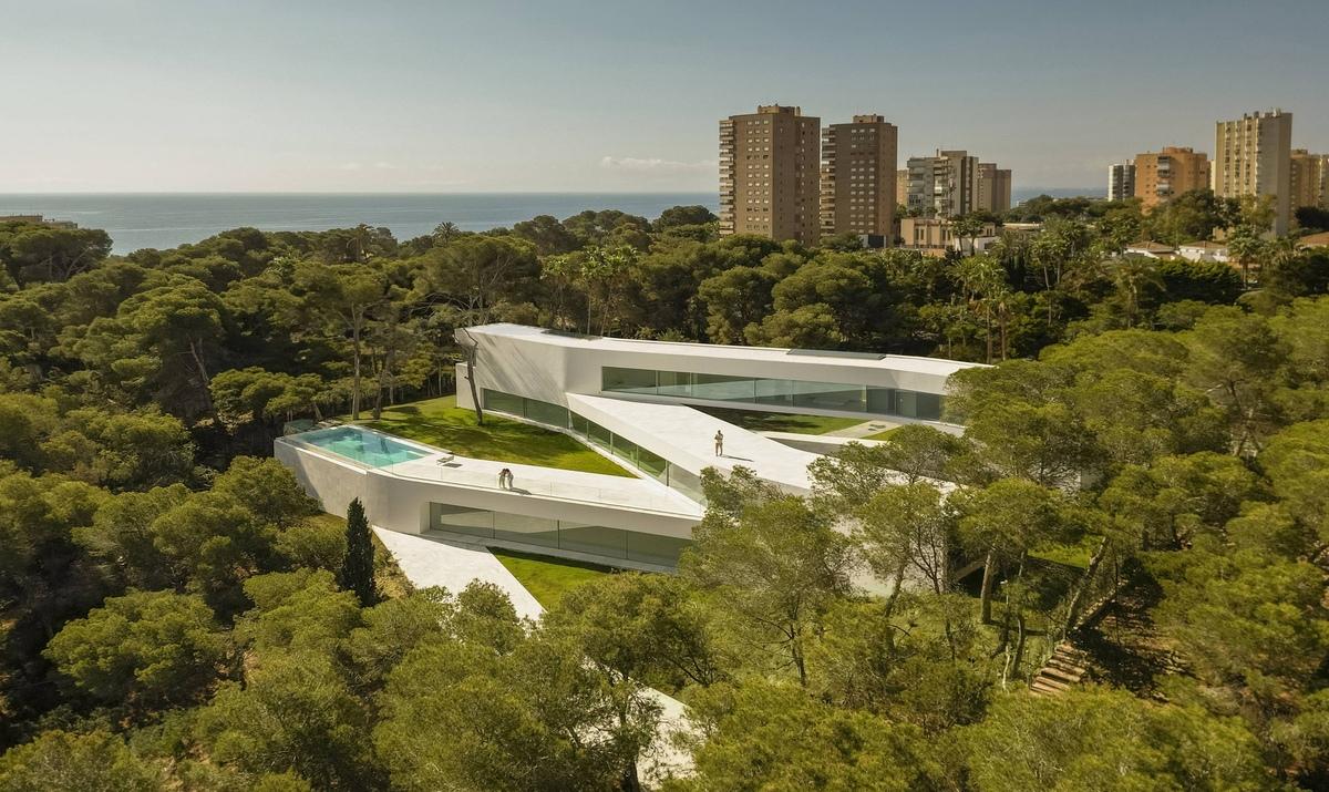 Sabater 别墅 / Fran Silvestre Arquitectos