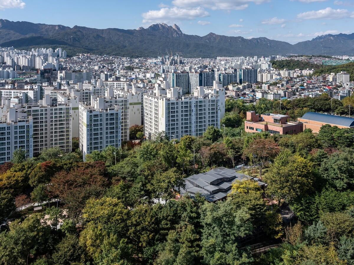 Odong 公共图书馆 / Unsangdong Architects