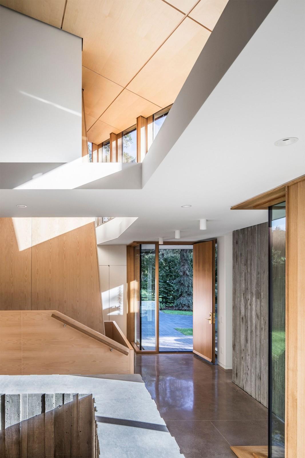 Dove 小屋 / AGATHOM Co.