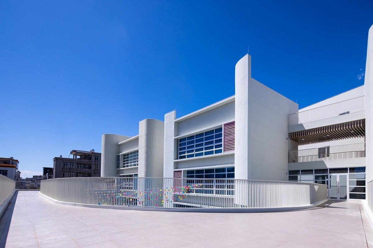 阳西县沙扒镇书村幼儿园 / 华南理工大学建筑设计研究院