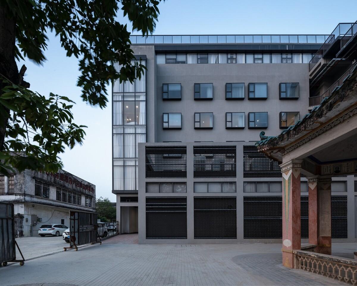 改造、加建与扩建，江门市乡村振兴培训中心 / 华南理工大学建筑设计研究院
