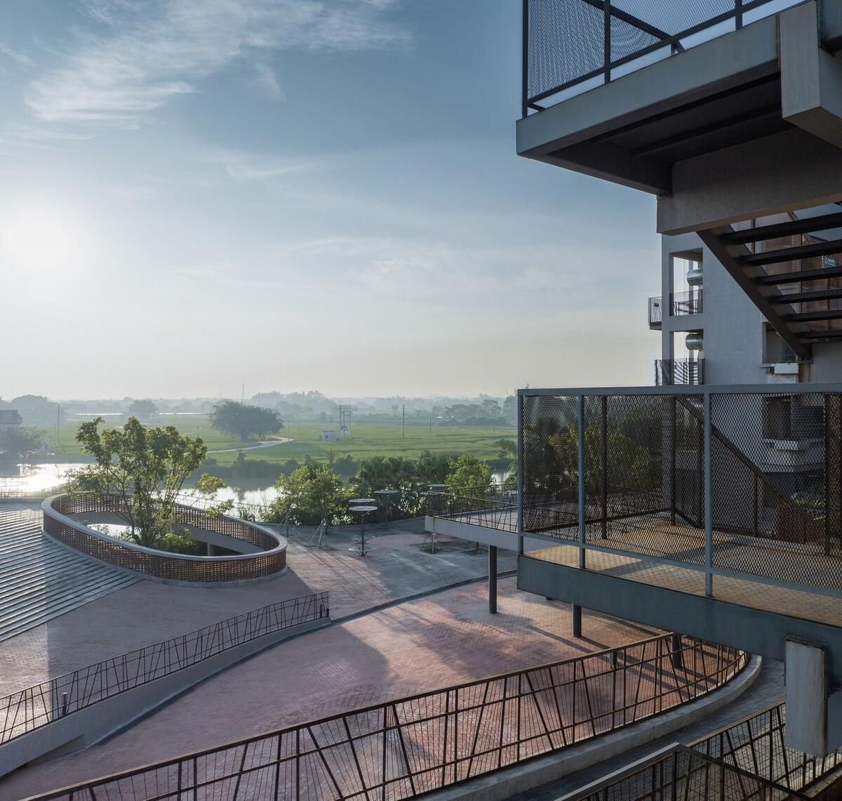 改造、加建与扩建，江门市乡村振兴培训中心 / 华南理工大学建筑设计研究院