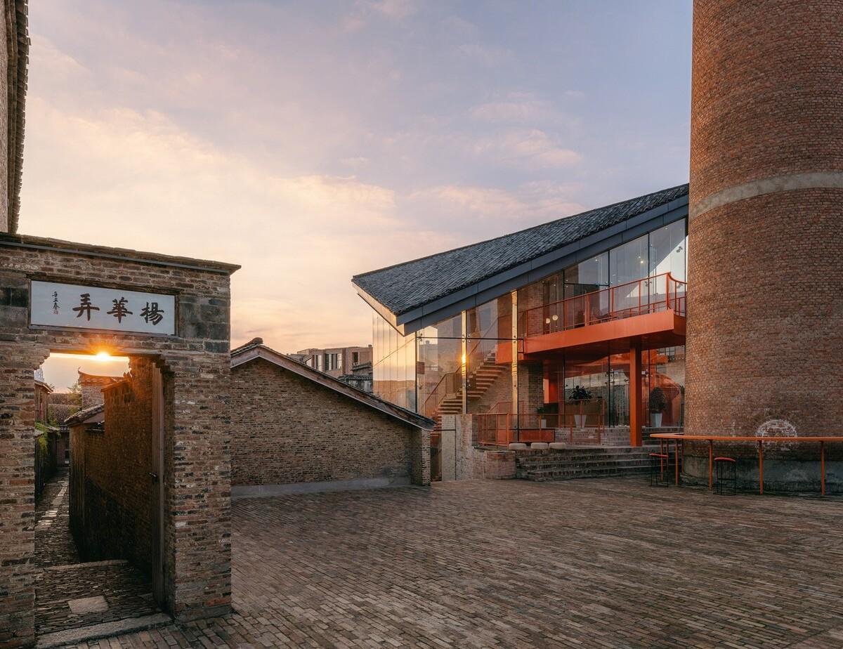 烟筒插建院 / 刘克成设计工作室 + 众建筑