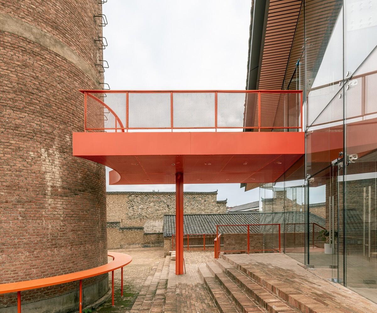 烟筒插建院 / 刘克成设计工作室 + 众建筑