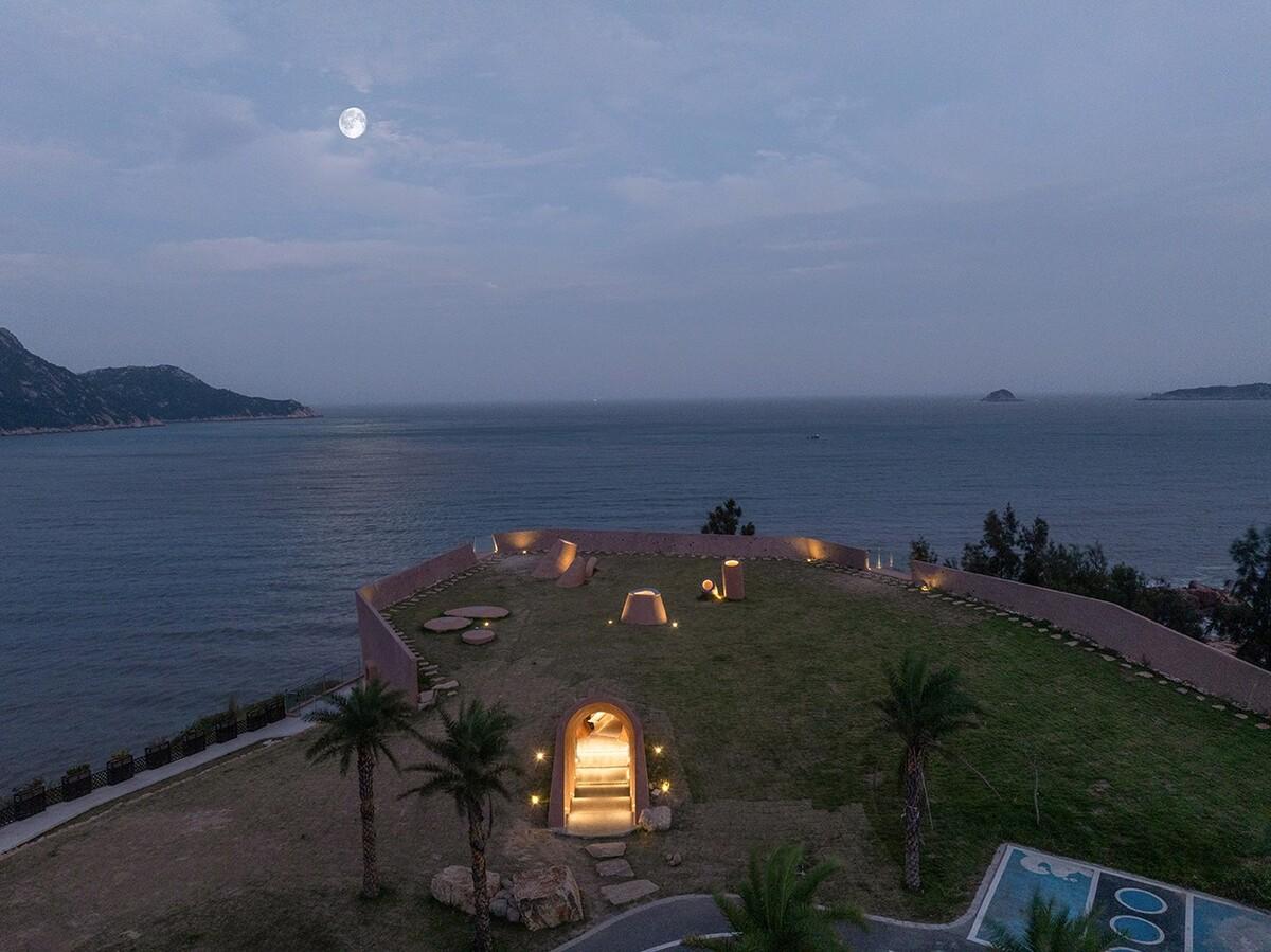 隐于地下，可观沧海： “洞见•蓝”空间 / 三文建筑&何崴工作室