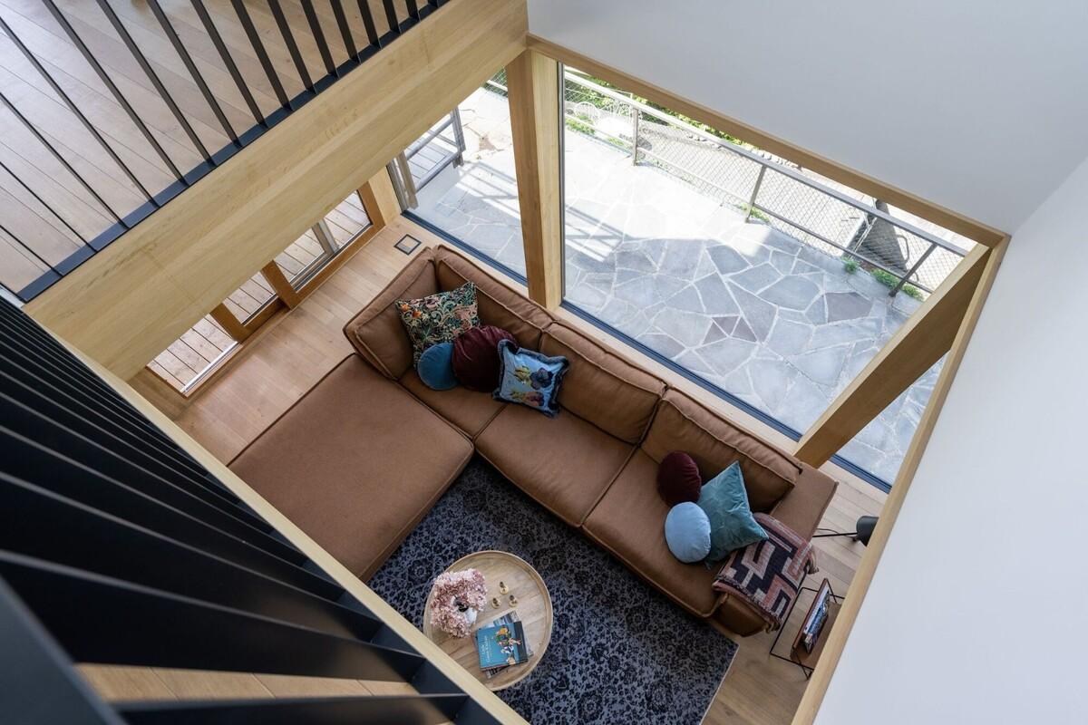 奥斯陆 Sorbyhaugen 24 号住宅改造 / MORFEUS arkitekter