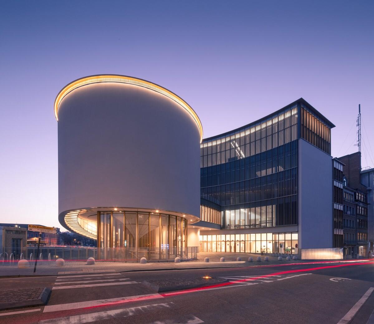 那慕尔省文化之家 / Philippe Samyn and Partners