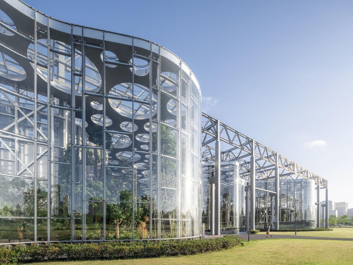 上海版“疯狂植物园”，亚洲最大温室花园 / Delugan Meissl Associated Architects
