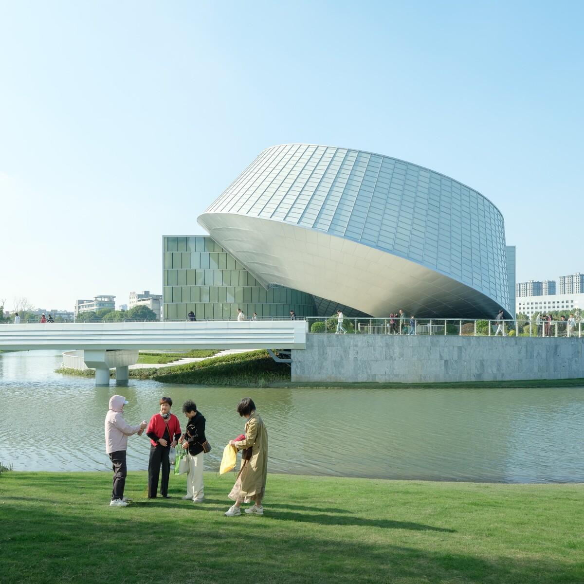 杭州玉湖美术馆 / Aedas