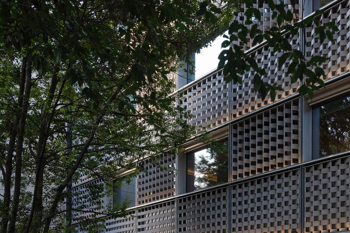 南京鼓楼锦上 OCC 餐厅 / BUZZ 建筑事务所