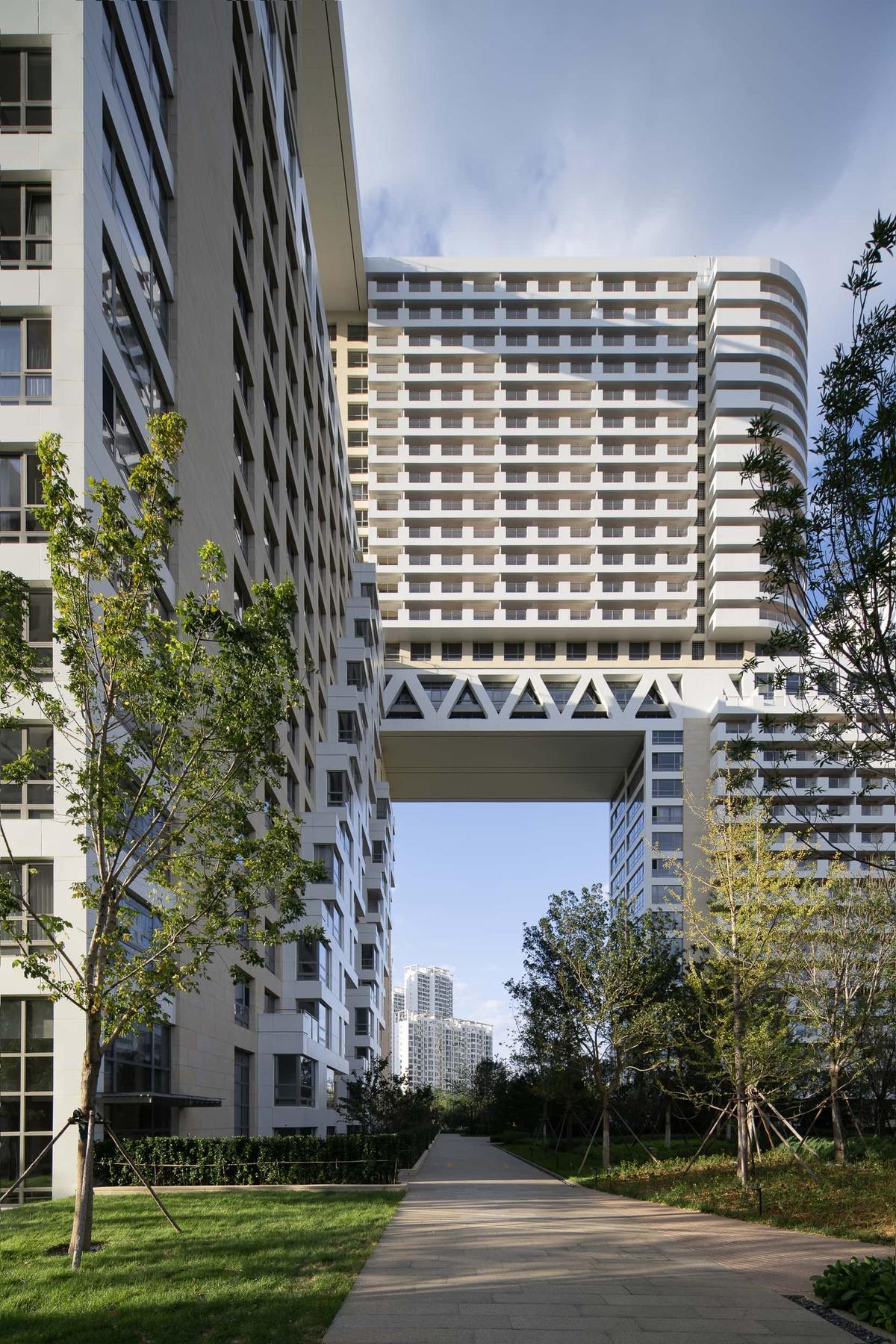 秦皇岛海碧台二期全线建成 / 萨夫迪建筑事务所