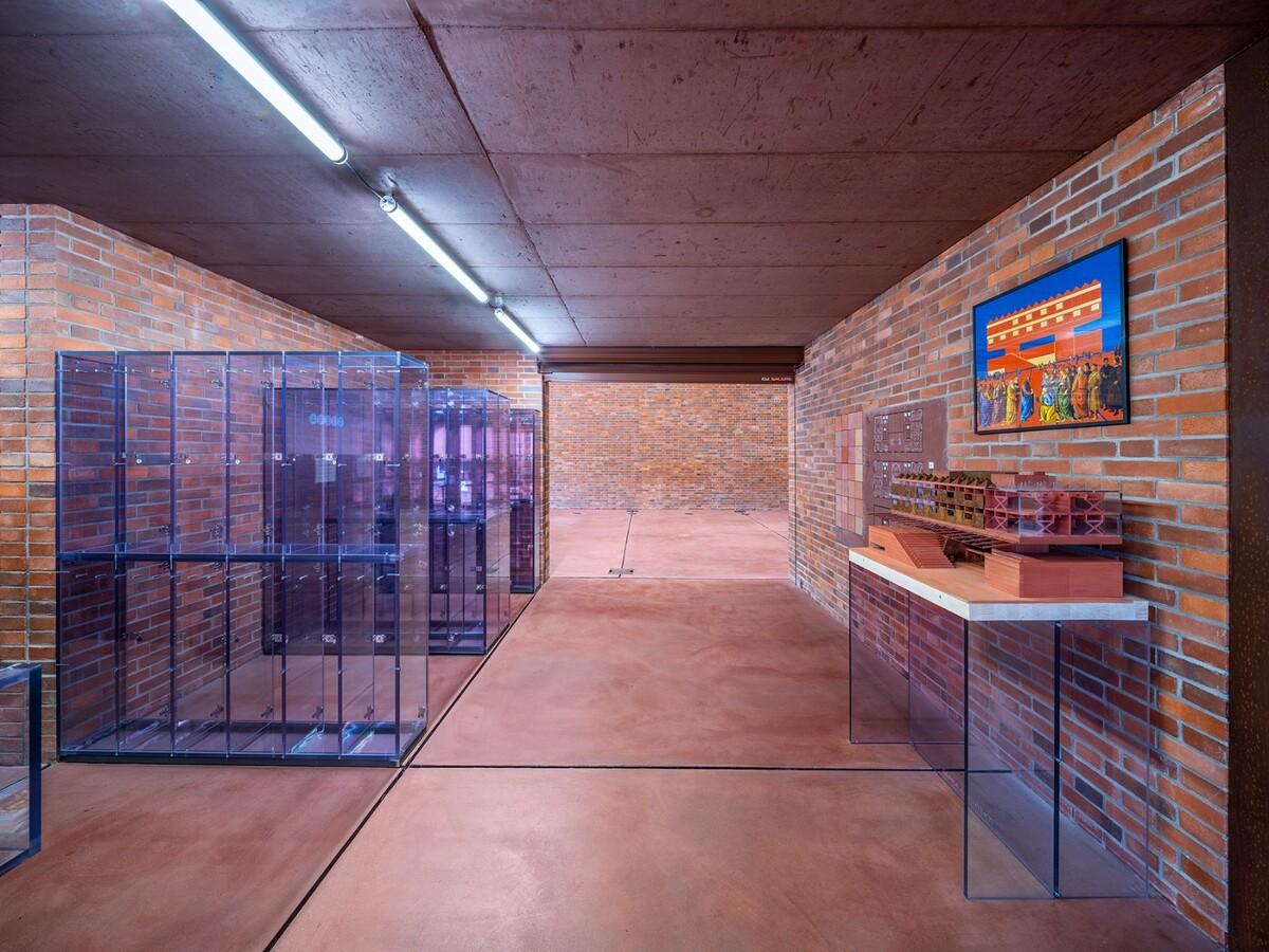 帕尔杜比采 GAMPA、Sféra 建筑群与自动化工厂公共空间 / Šépka architekti