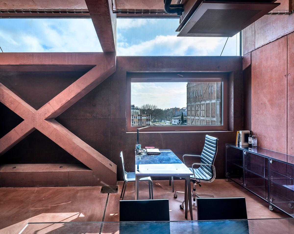 帕尔杜比采 GAMPA、Sféra 建筑群与自动化工厂公共空间 / Šépka architekti
