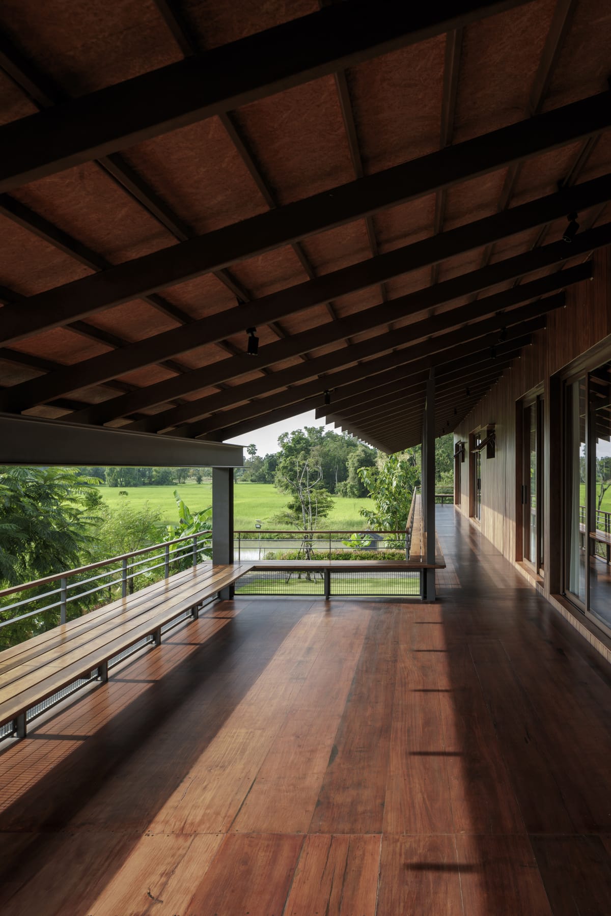 Uthai Thani 住宅 / I Like Design Studio