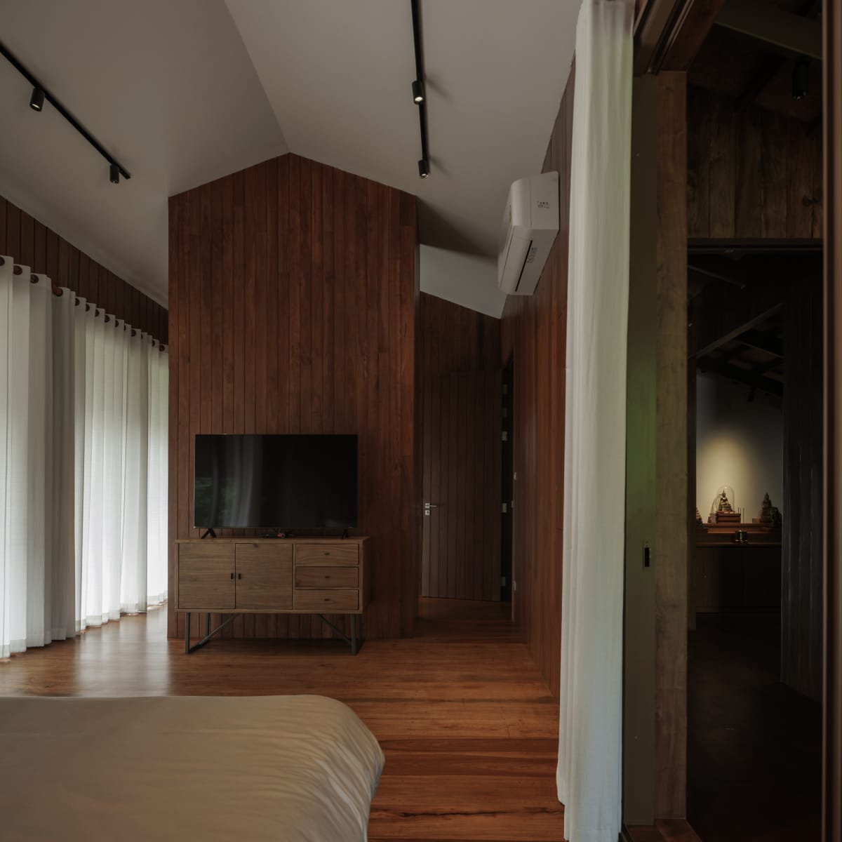 Uthai Thani 住宅 / I Like Design Studio