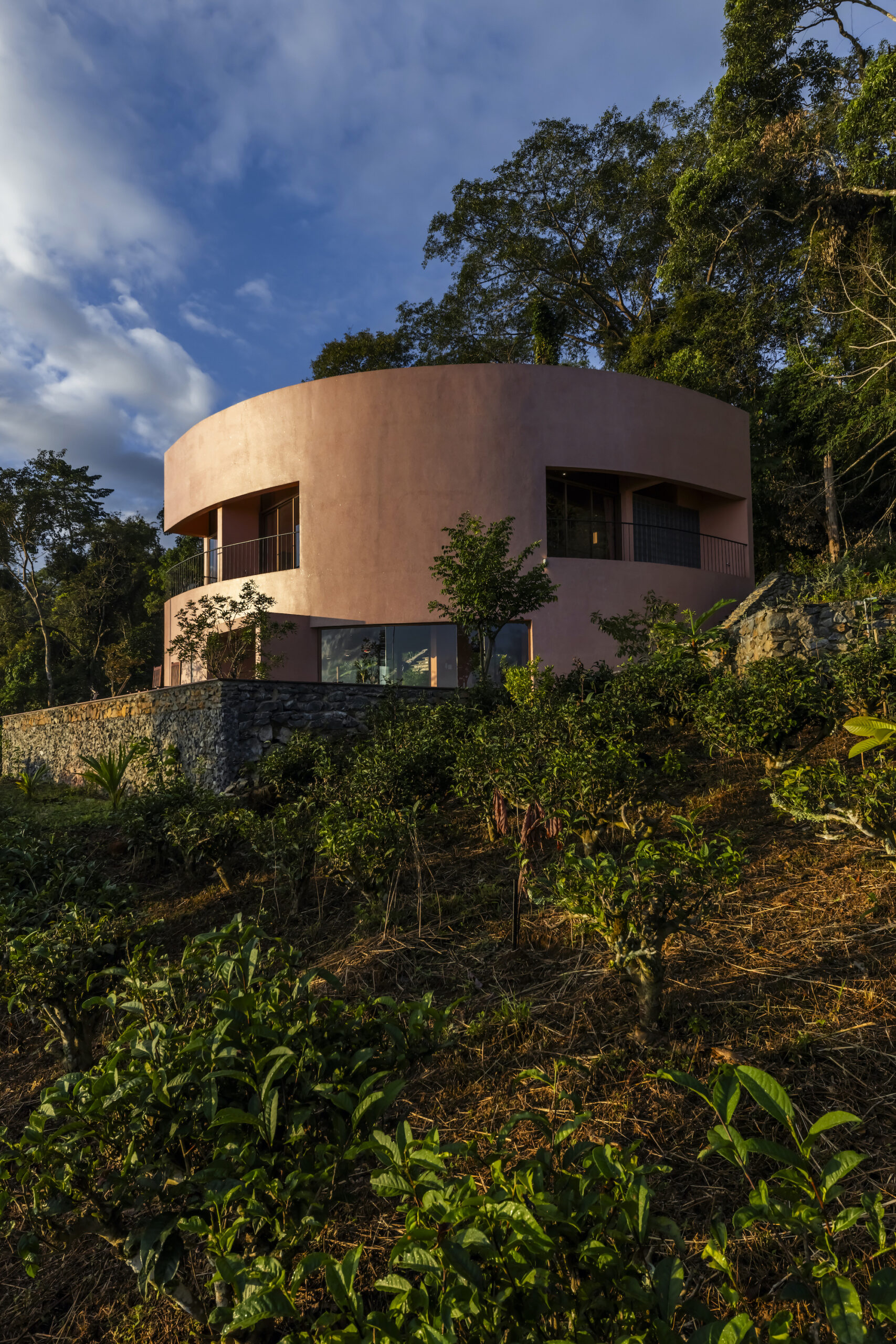 包朗度假屋 / 6717 Studio