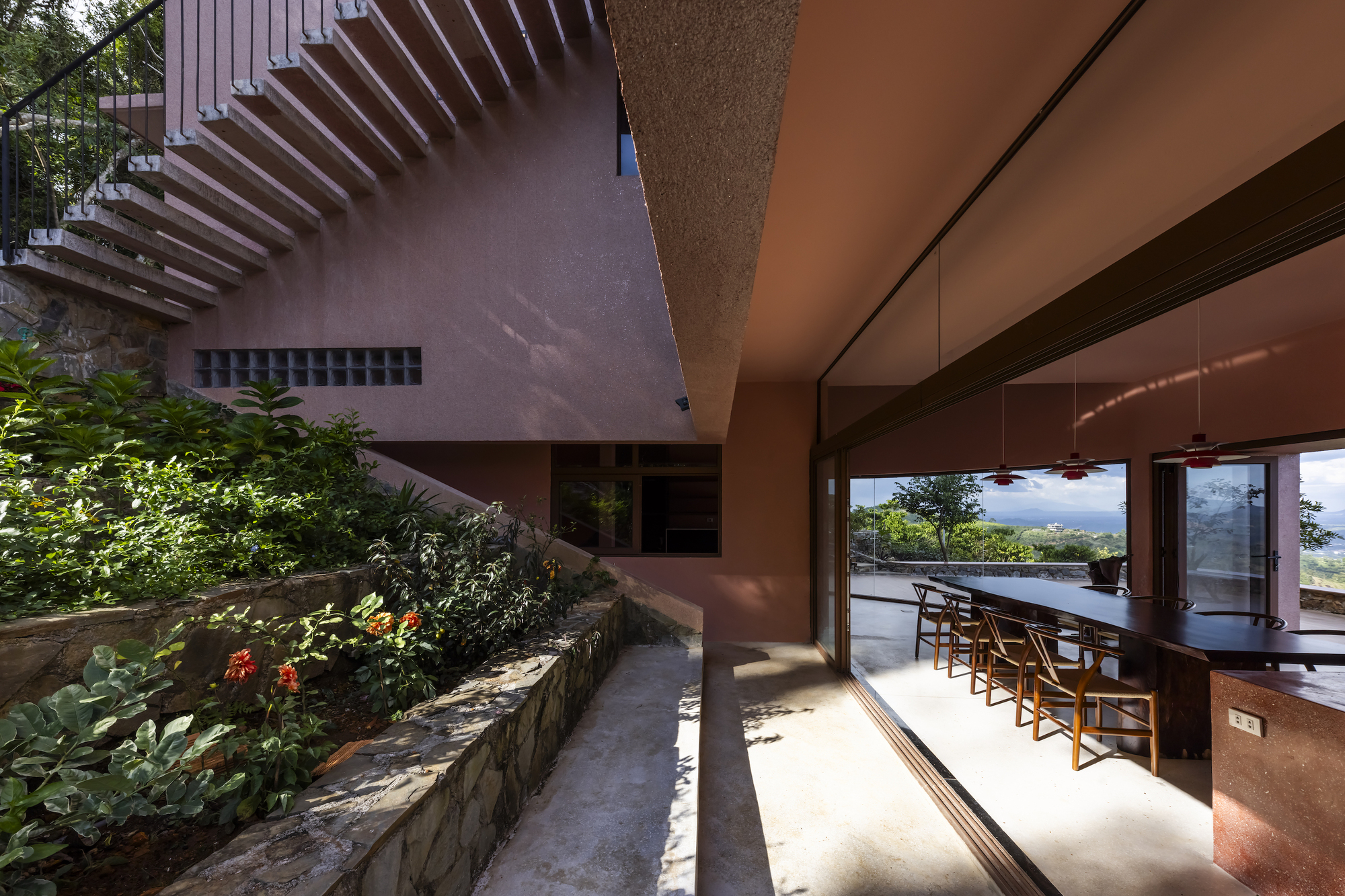 包朗度假屋 / 6717 Studio