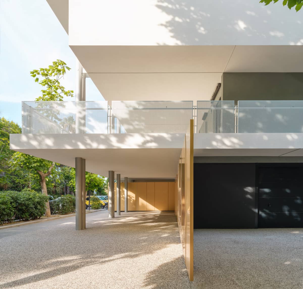 德阿米奇斯154号住宅建筑 / Giovanni Vaccarini Architetti