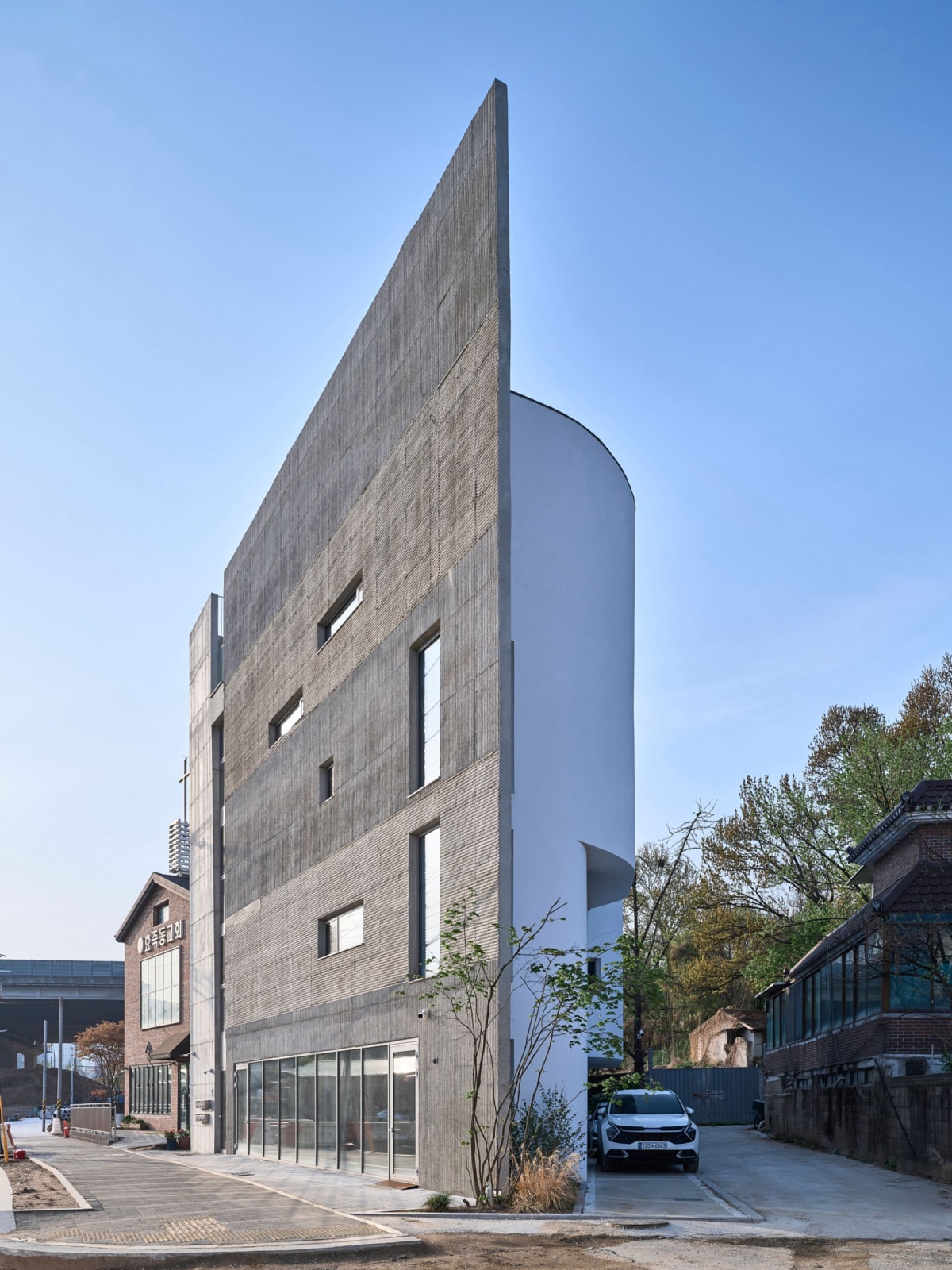 Nabi住宅：城市边缘的诗意栖居 / Todot Architects and Partners