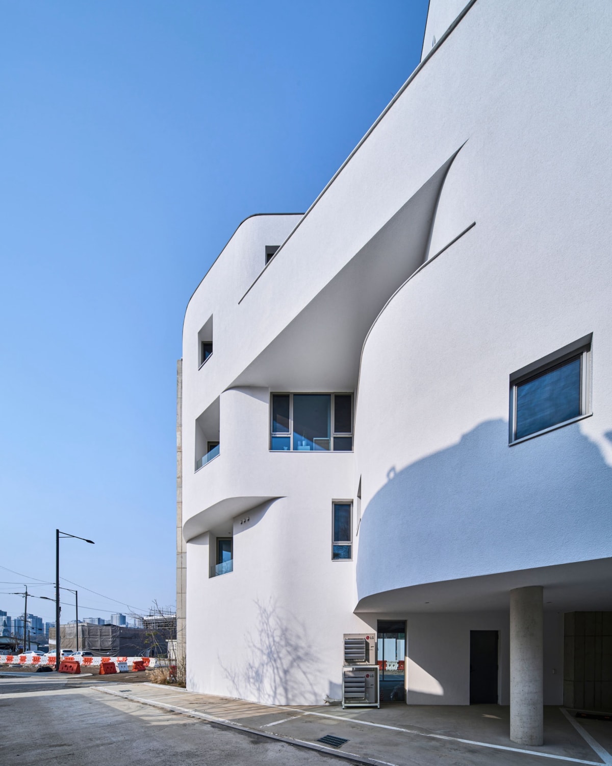 Nabi住宅：城市边缘的诗意栖居 / Todot Architects and Partners