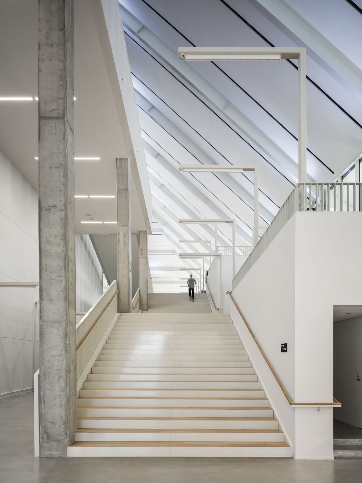 芬兰XAMK应用科学大学：港口新地标 / Architects NRT + AOR Architects